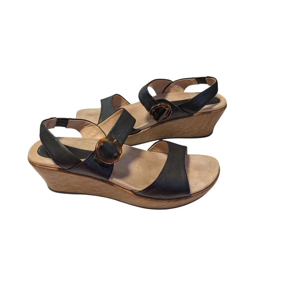 Dansko Black Leather Wedge Sandals Tortoise Buckle Wood Grain Platform EU‎ 40